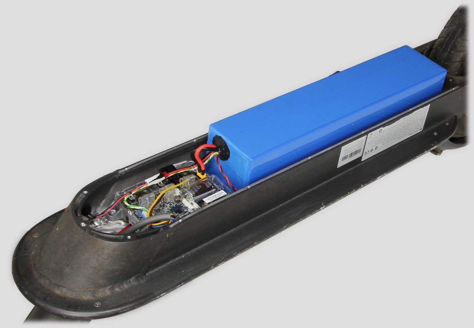 Happy BMS: 9s-15s smart BMS for Xiaomi and Ninebot scooters